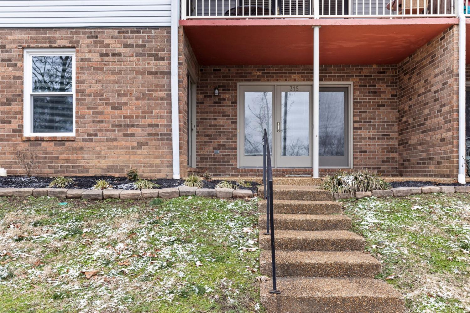 315-Village-Ln--W For Sale