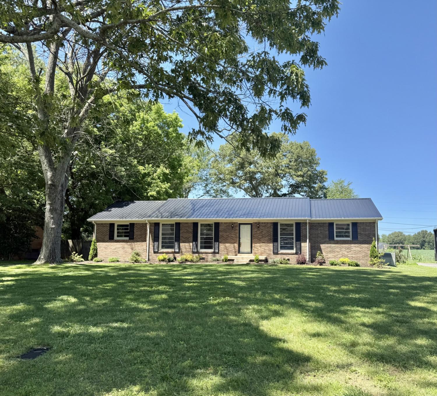 419-Sherwood-Dr For Sale