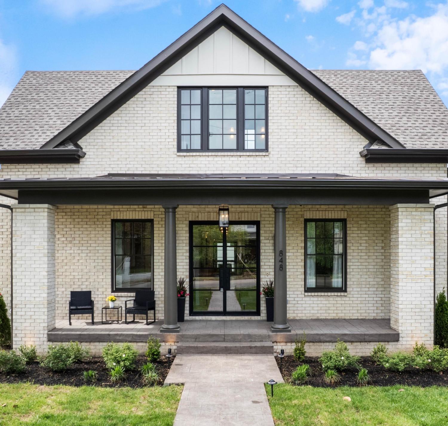 848-Bradford-Ave For Sale