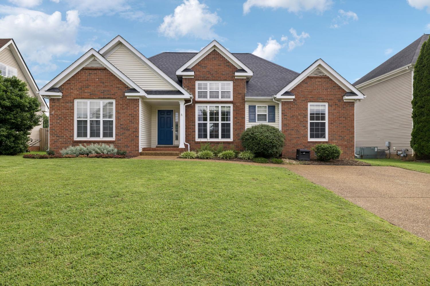 Longview Elementary School Property for Sale
