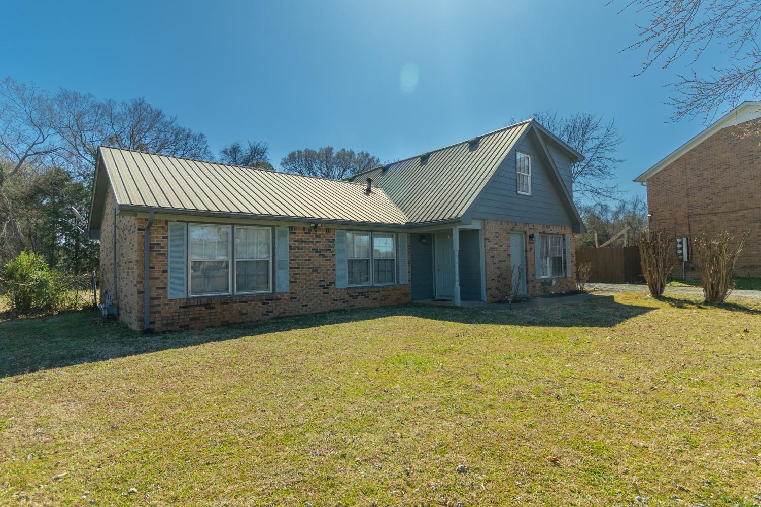 738-E-Northfield-Blvd For Sale