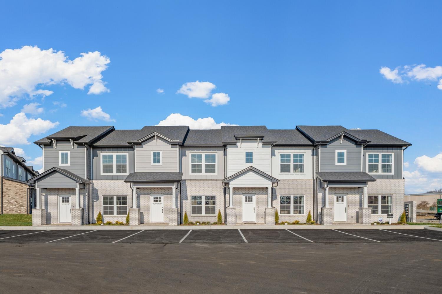 1004-Elliott-Williams-Pvt-Way For Sale