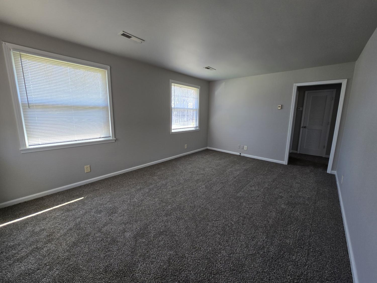 414-Redbud-Ln For Sale