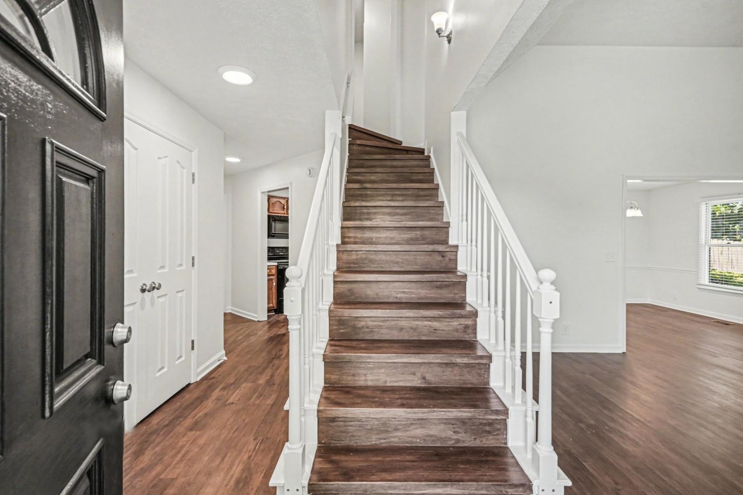 413 Saint Francis Ave TN 37167 For Sale - 