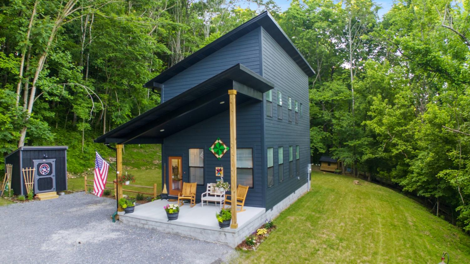 726-Morgan-Ave For Sale