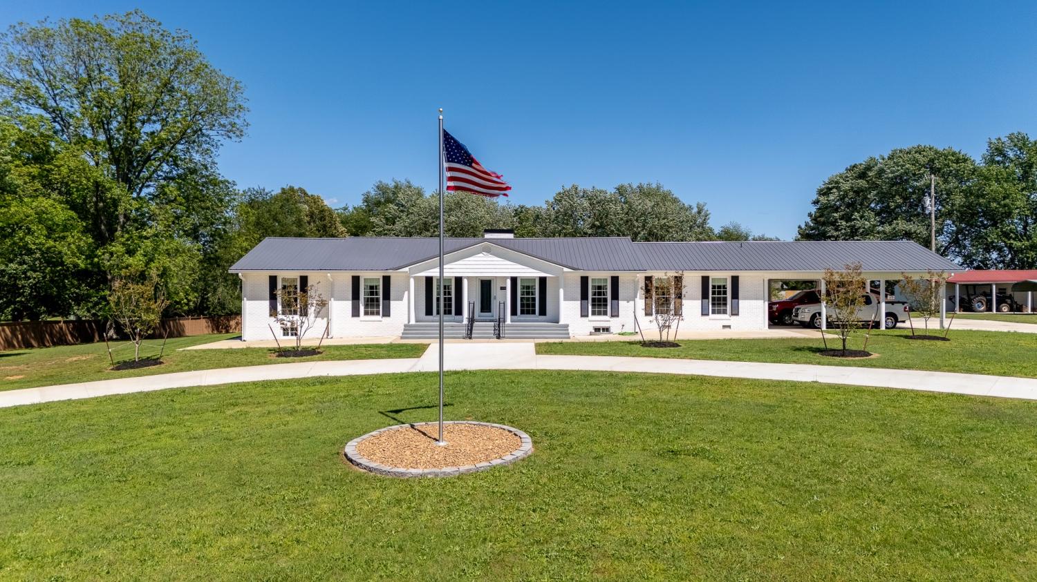 1448-Baker-Ln For Sale