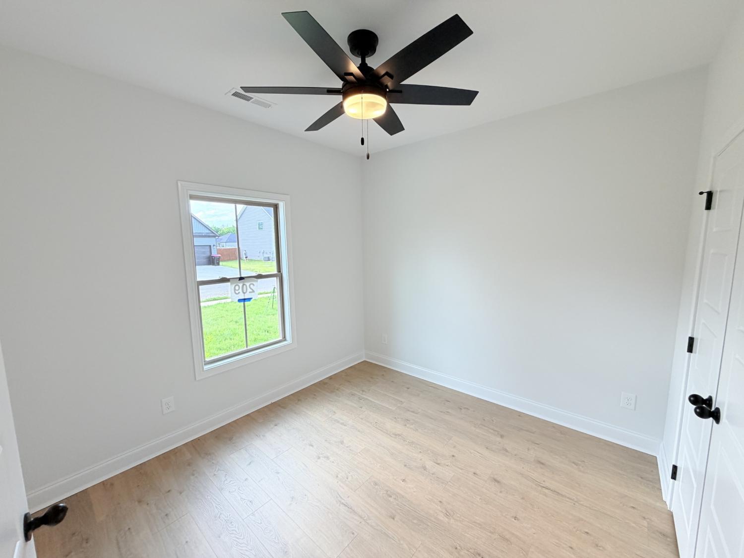 317 Galway Drive TN 37042 For Sale - 