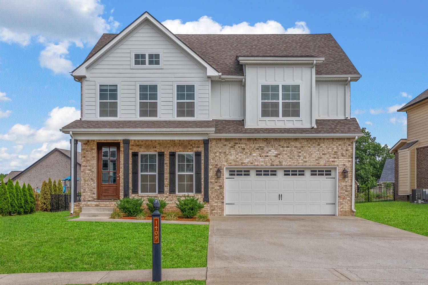 1409-Hereford-Blvd For Sale