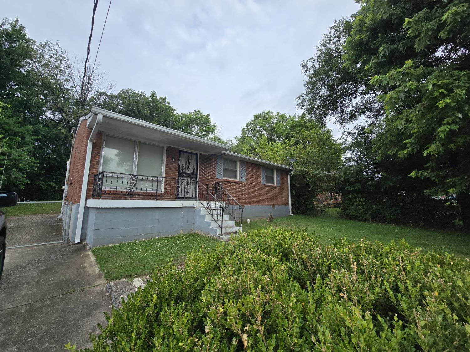 3217-Crowe-Dr For Sale