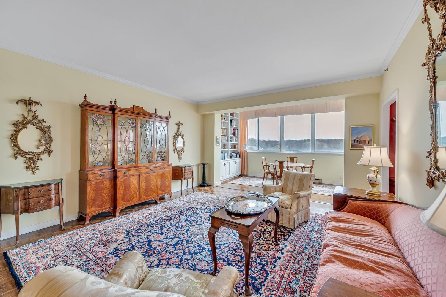 105-Leake-Ave For Sale