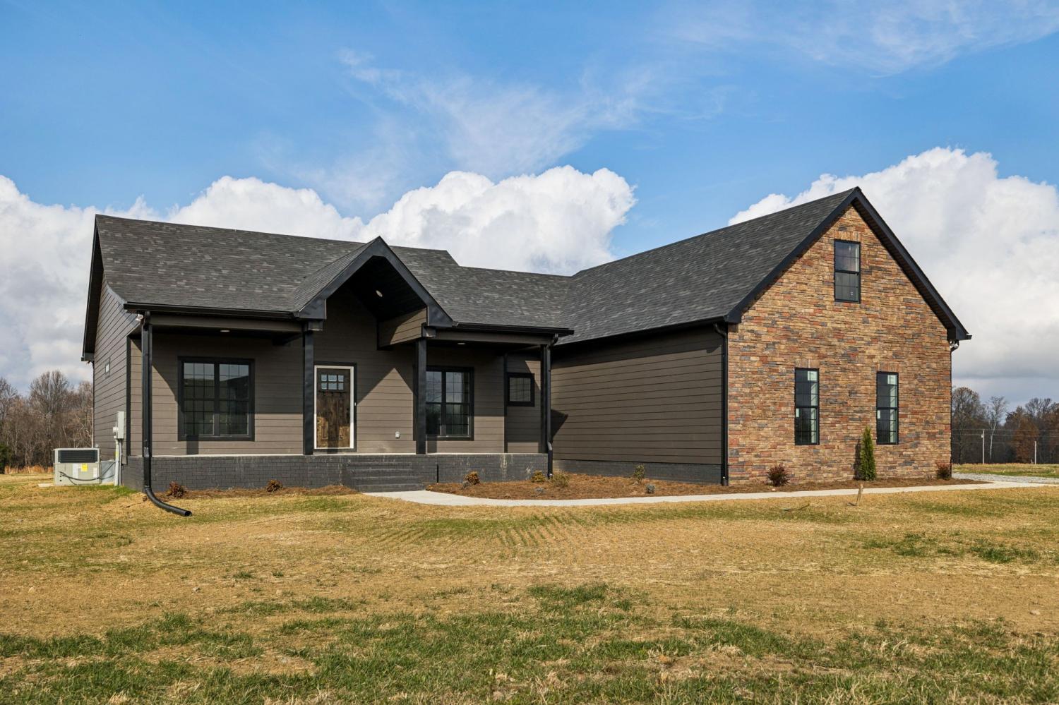 125-Makinley-Dr For Sale