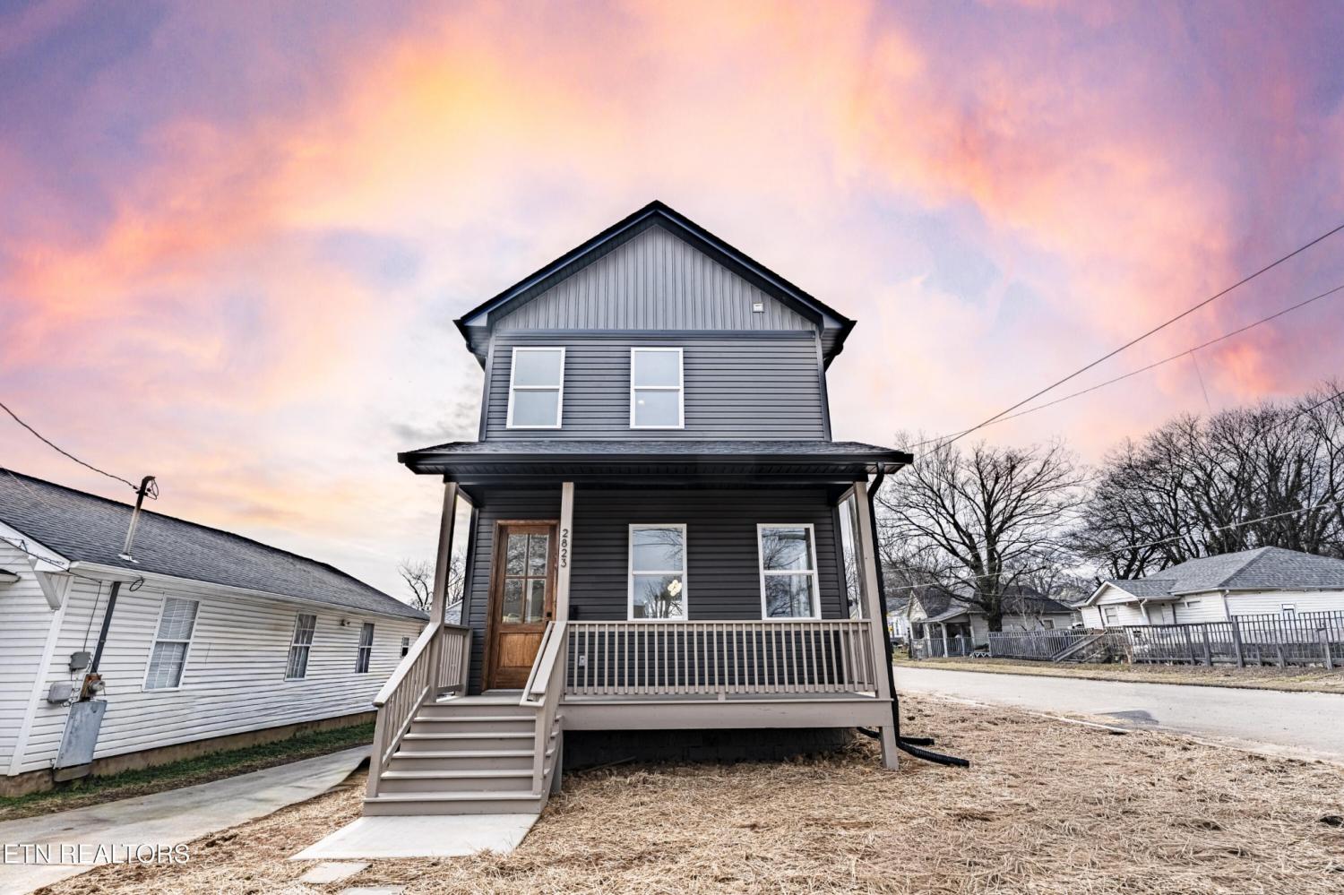 2823-Johnston-St For Sale