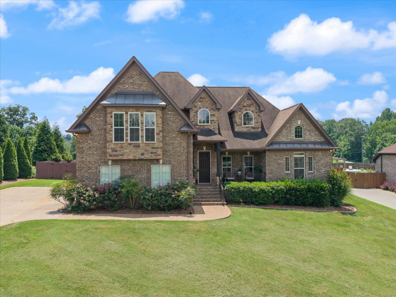 38-Harbor-Pt For Sale