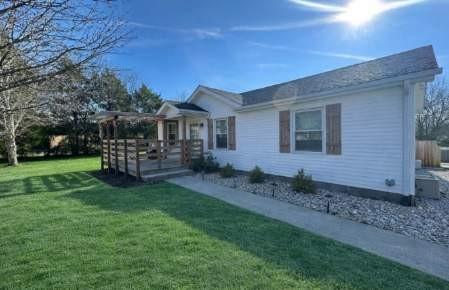 882-Pleasant-Hill-Rd For Sale