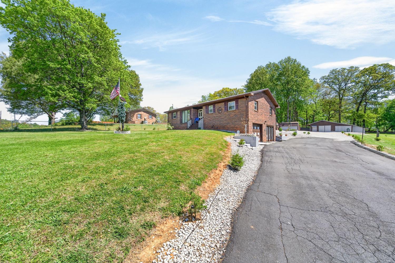 480-Camp-Dr For Sale