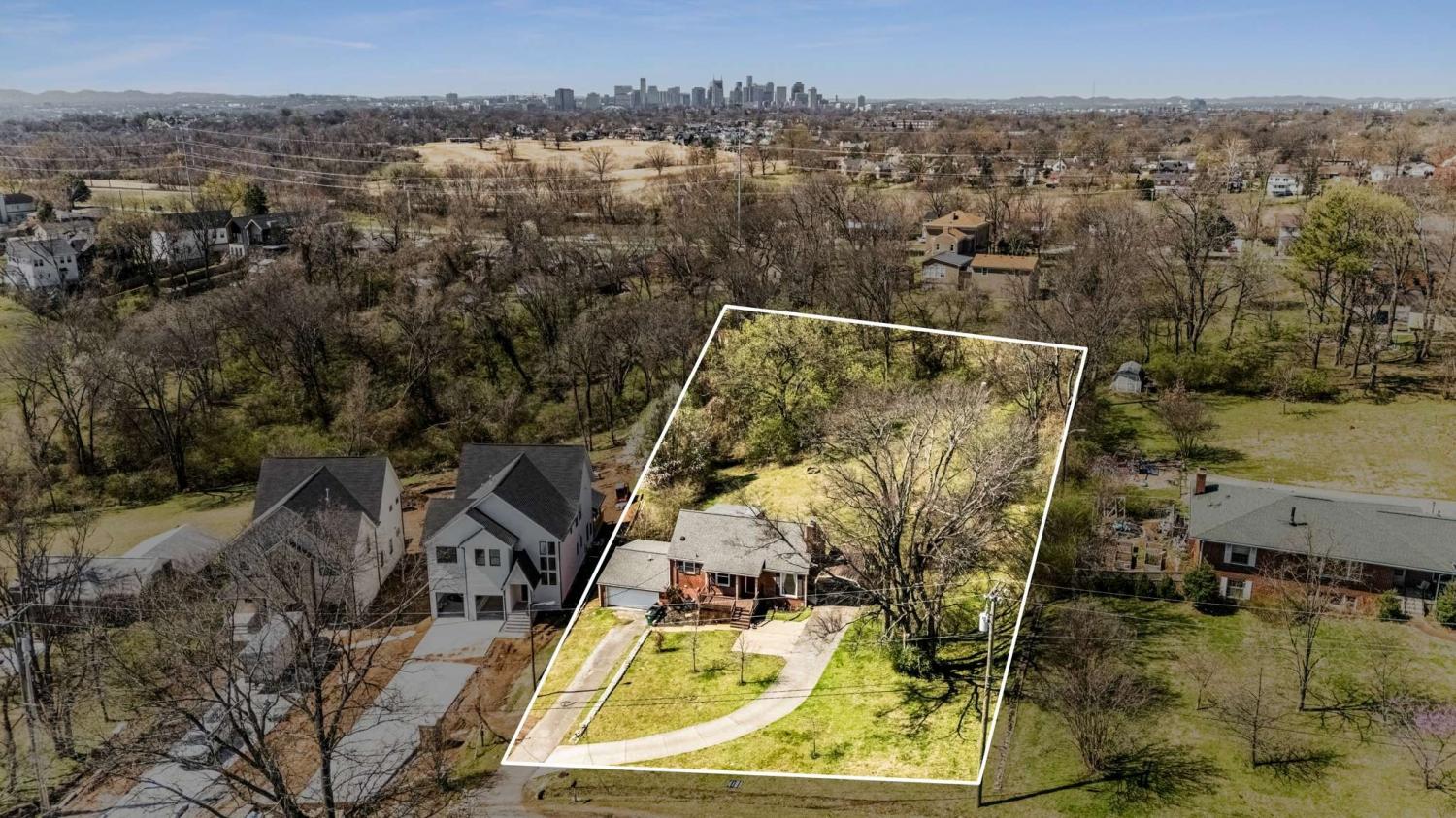 718-Newhall-Dr For Sale