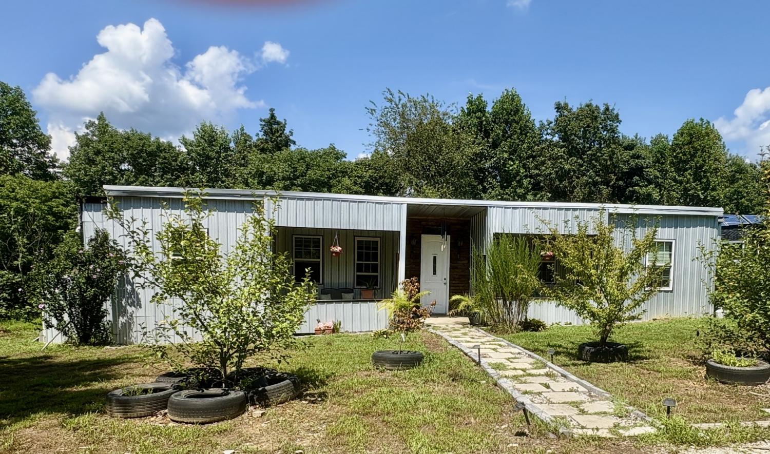 190-Summerhill-Rd For Sale
