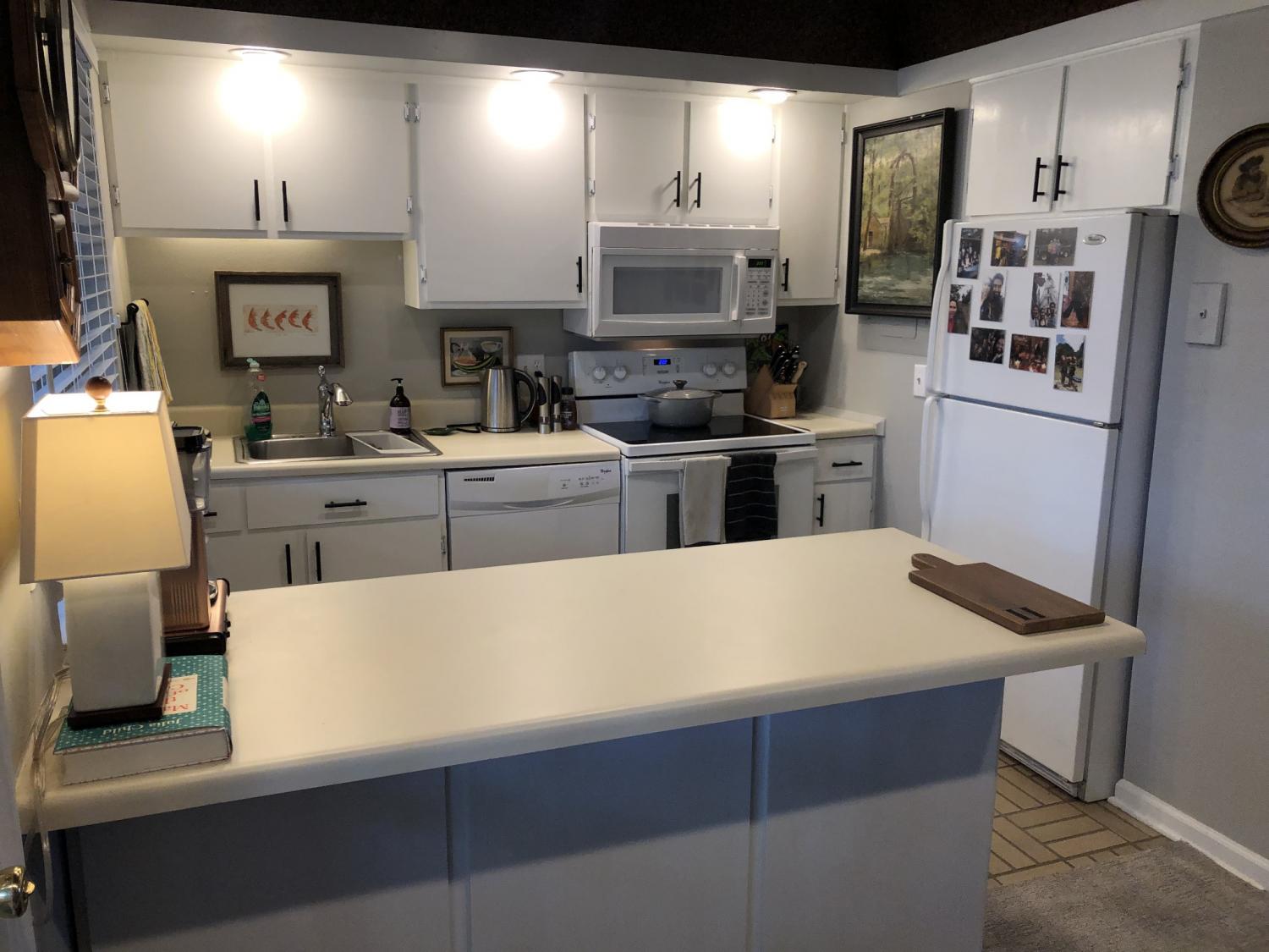 5025 Hillsboro Pike TN 37215 For Rent - 