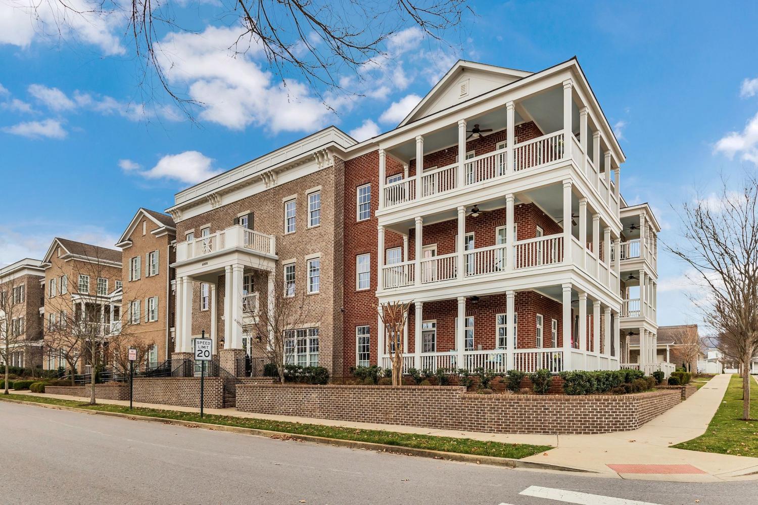 6000-Keats-St For Sale
