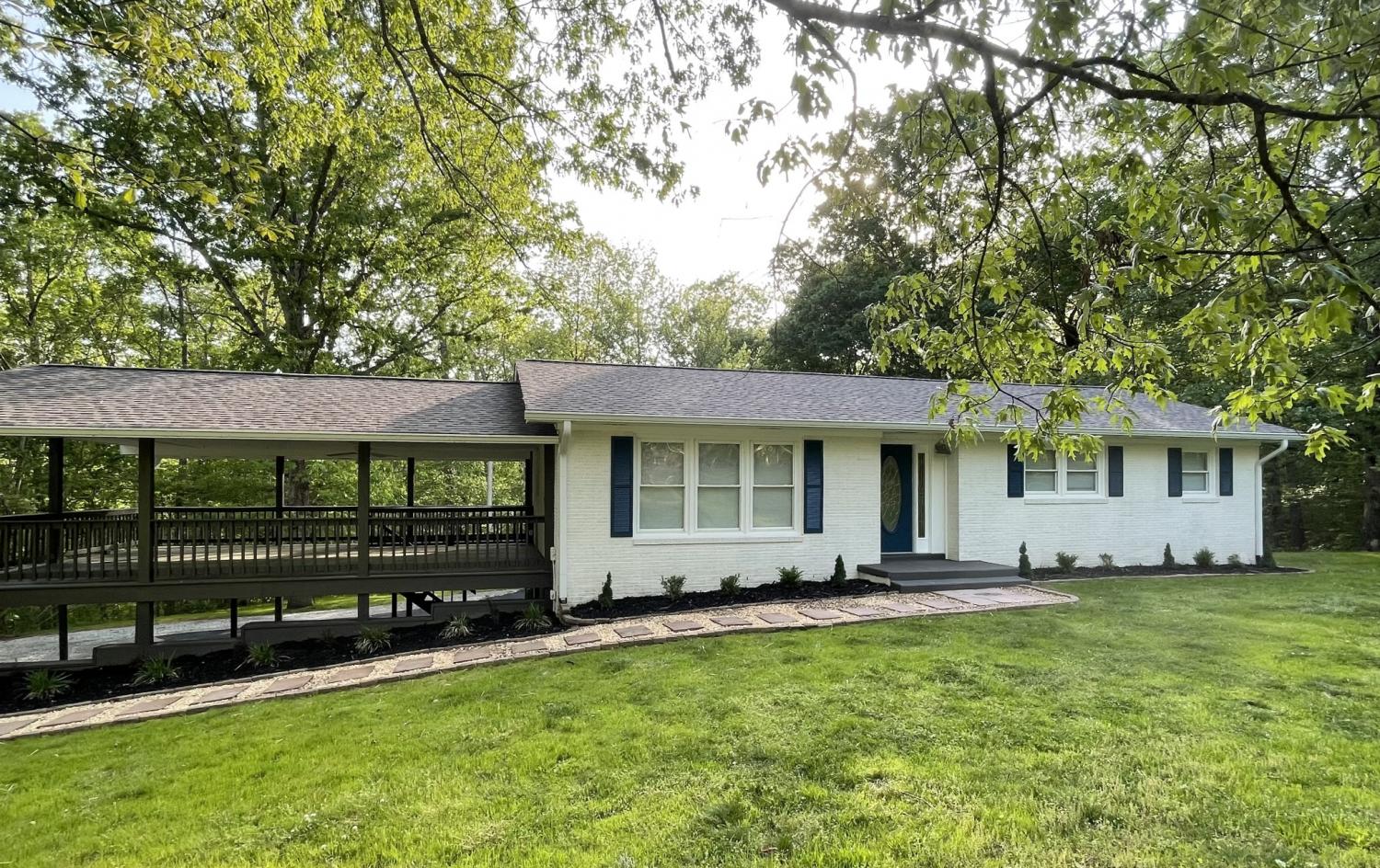 326-Valley-View-Rd For Sale