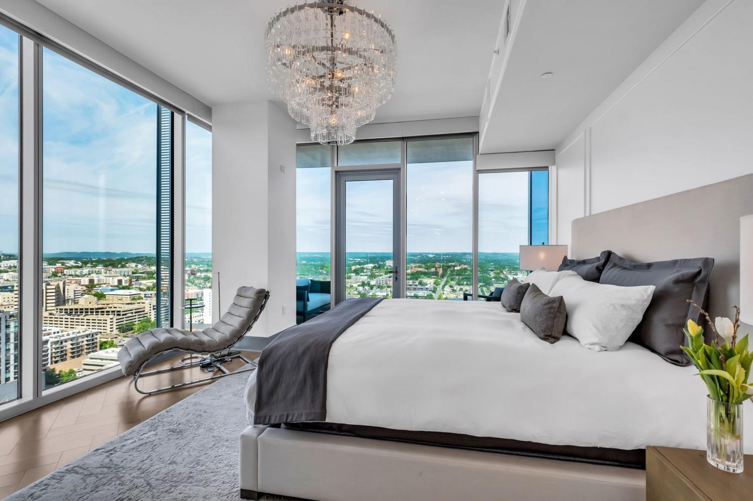 1616-West-End-Ave For Sale