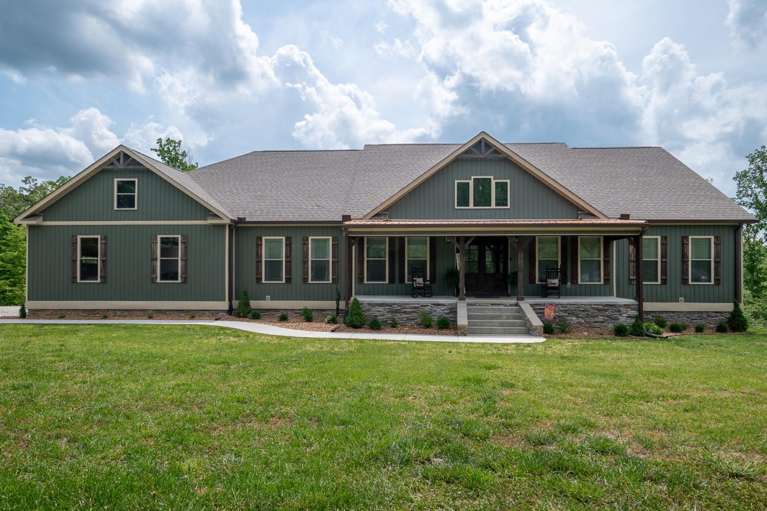 217-Rockhouse-Rd For Sale