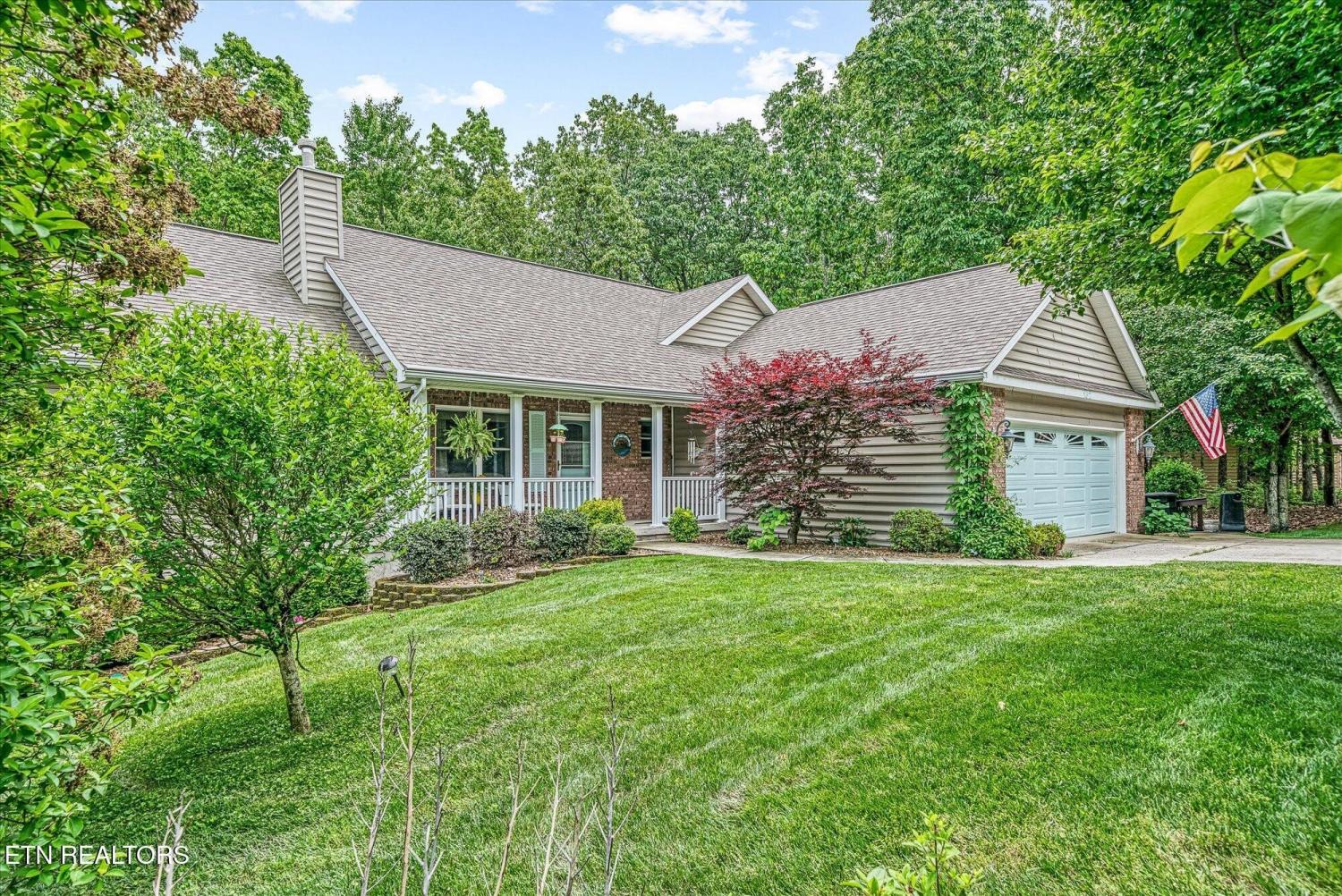 182-Canterbury-Drive For Sale