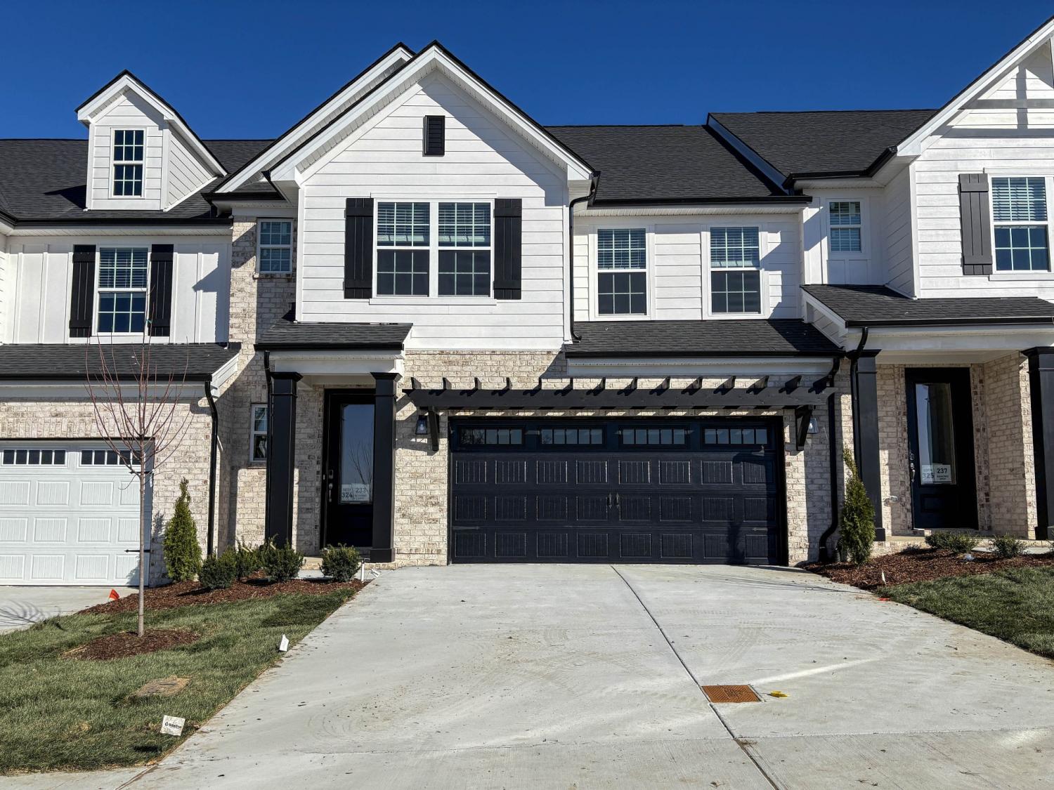 233-Glencrest-Drive-Lot-324 For Sale