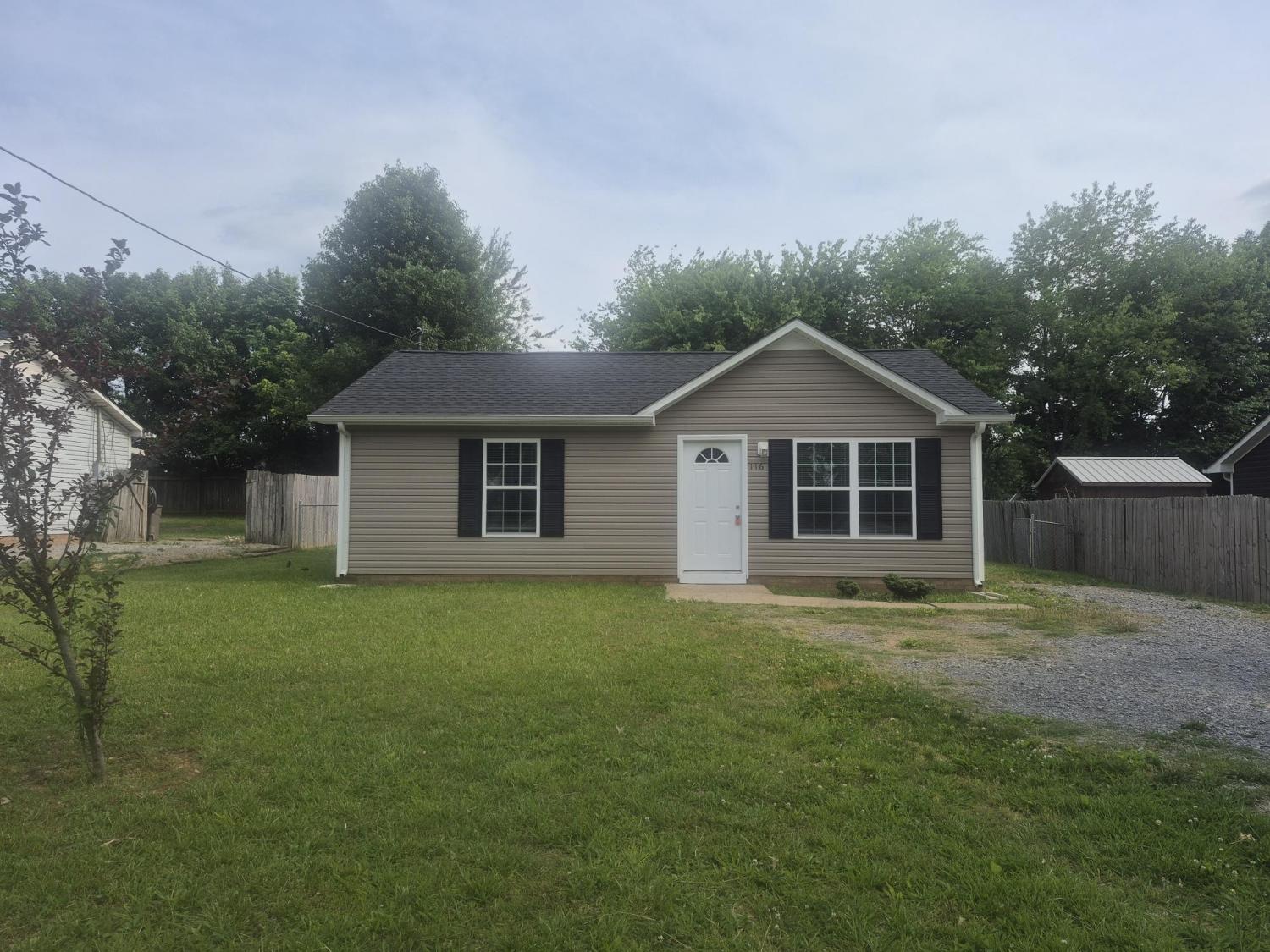 116-Gail-St For Sale