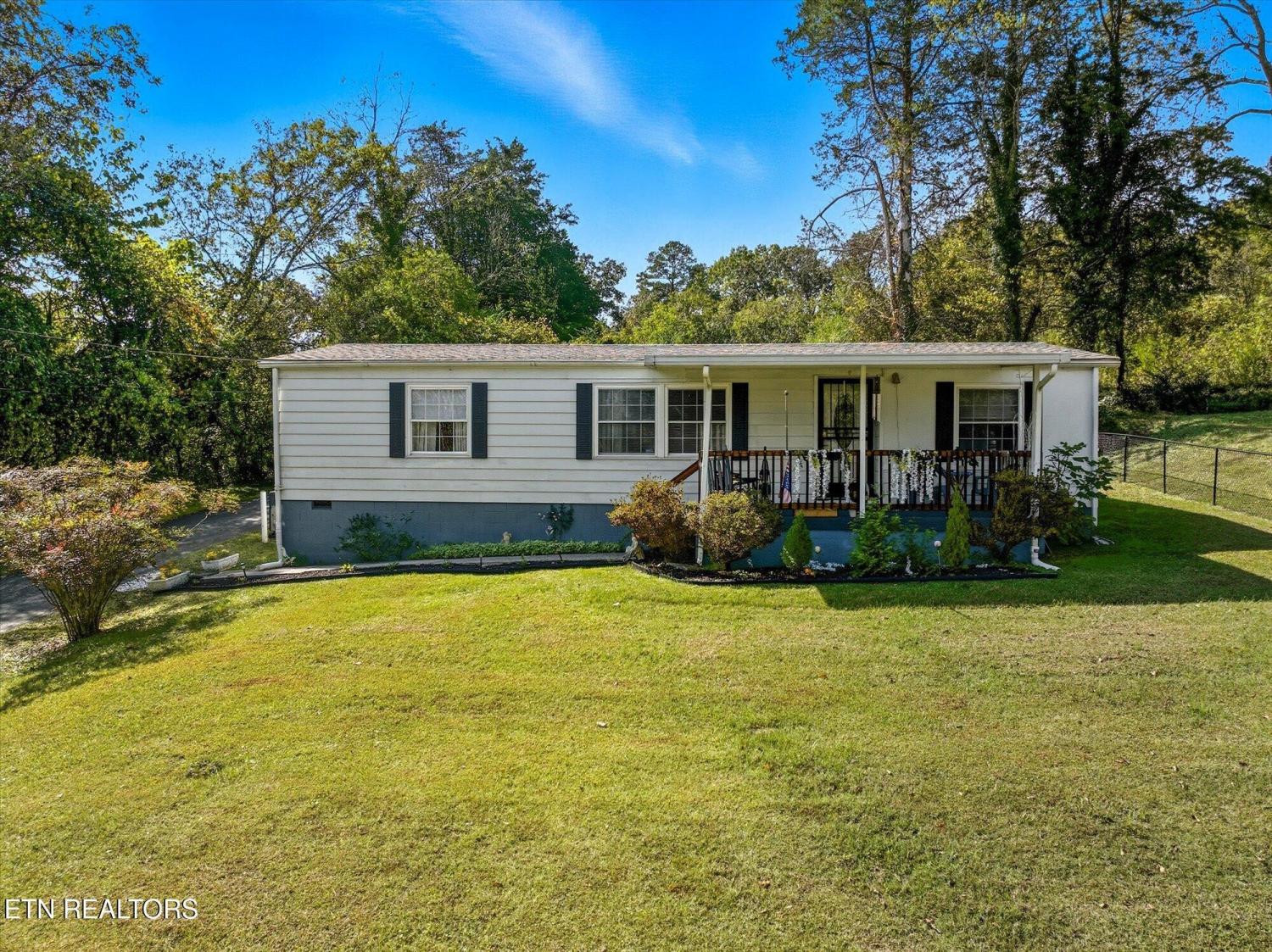 415-Hollingsworth-Circle For Sale