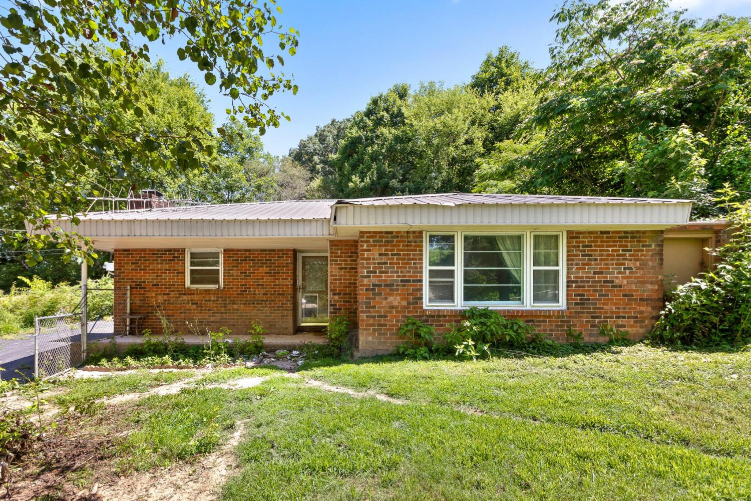 1325-City-View-Street--SE For Sale