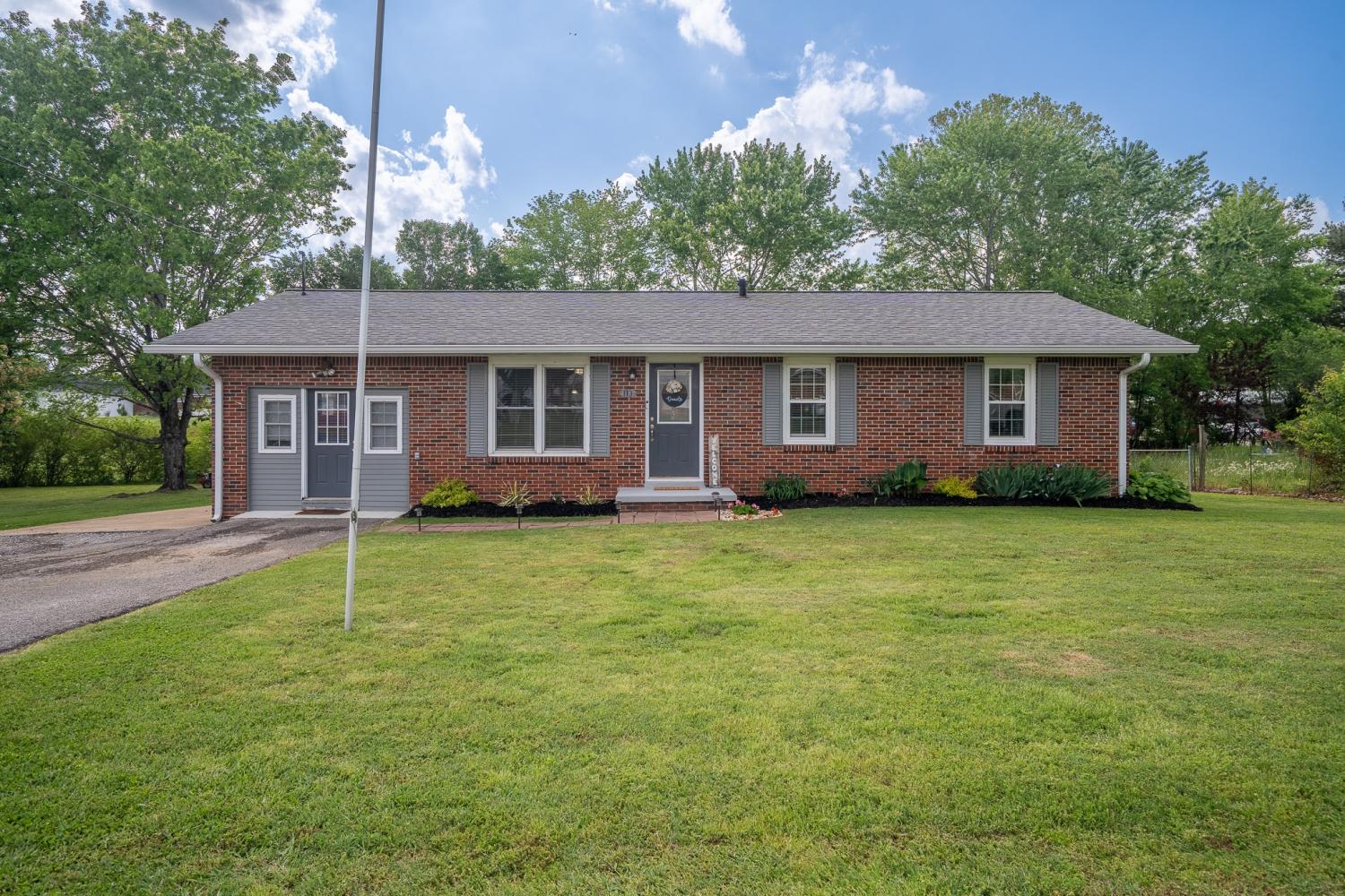 113-Horn-Ave For Sale