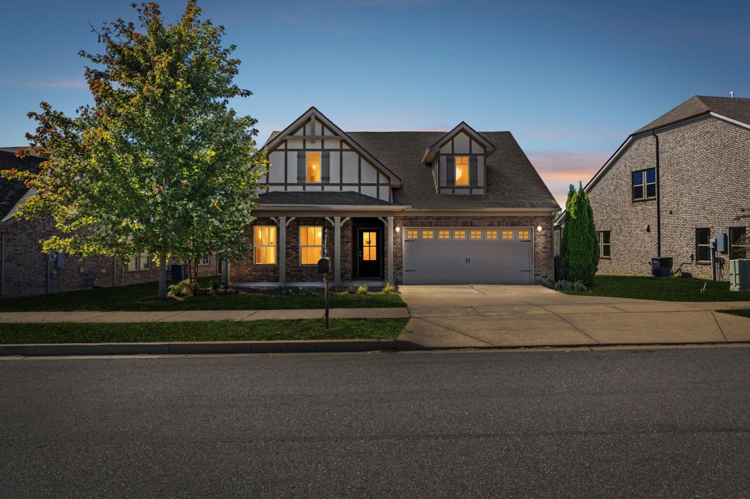 643-Fall-Creek-Cir For Sale