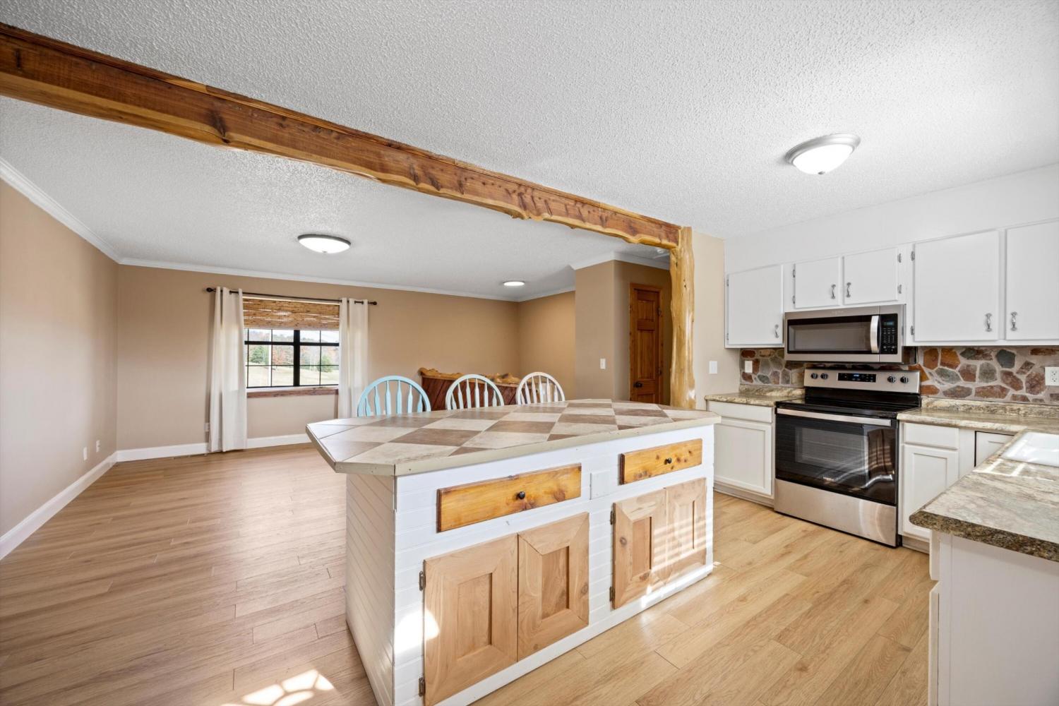 2049-Saunders-Road For Sale