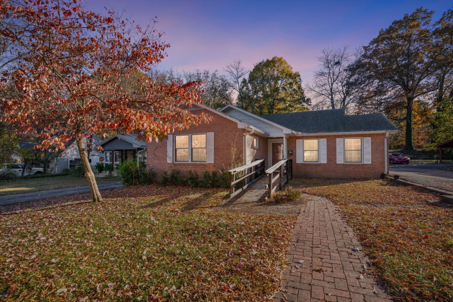 311-Edgewood-St For Sale