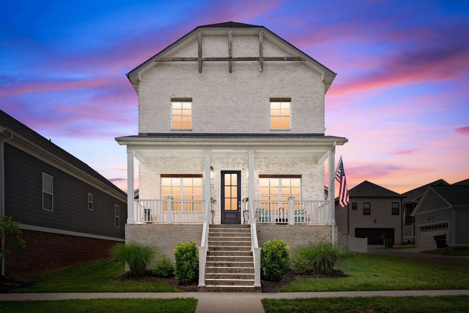 372-Augusta-Ave For Sale
