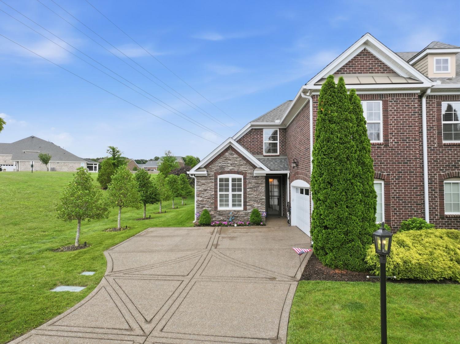 1010-Larkwood-Dr For Sale