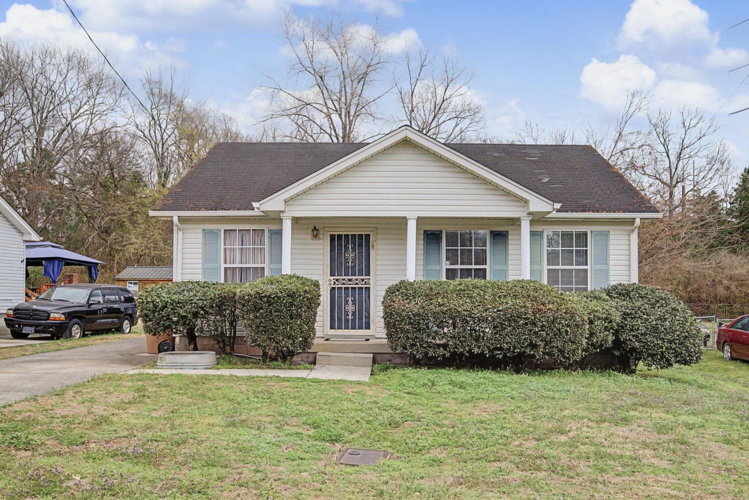 2573-Slaydon-Dr For Sale