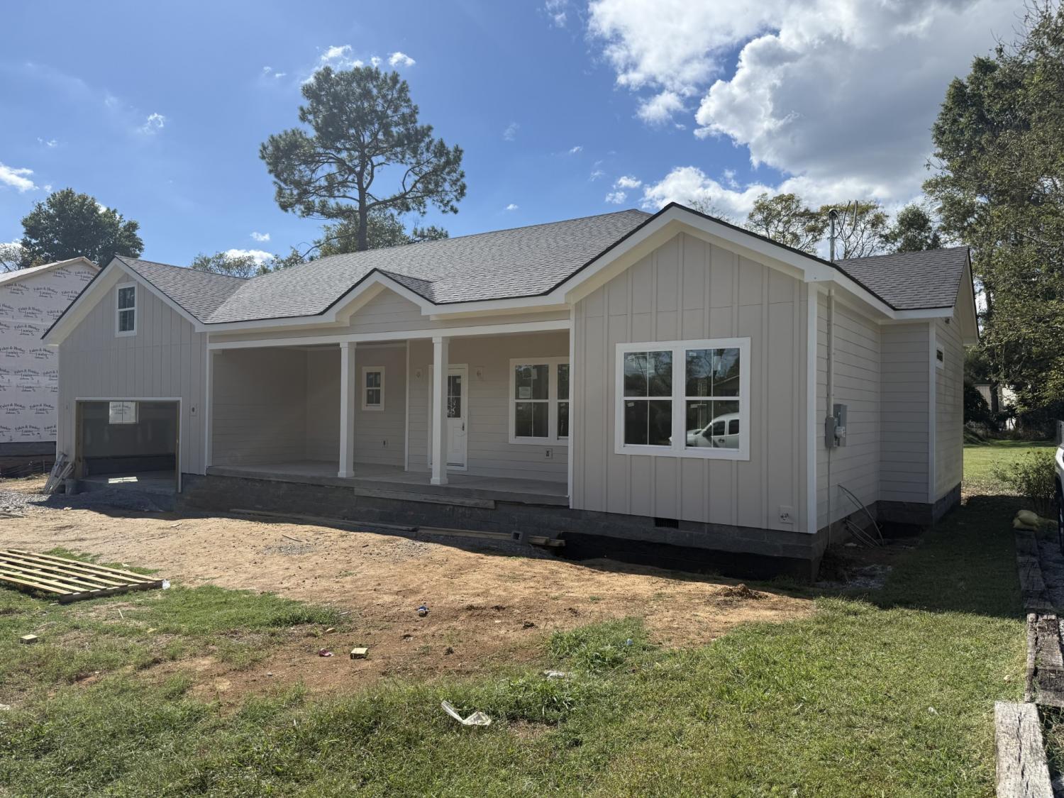 106-Lynn-Lee-Dr For Sale