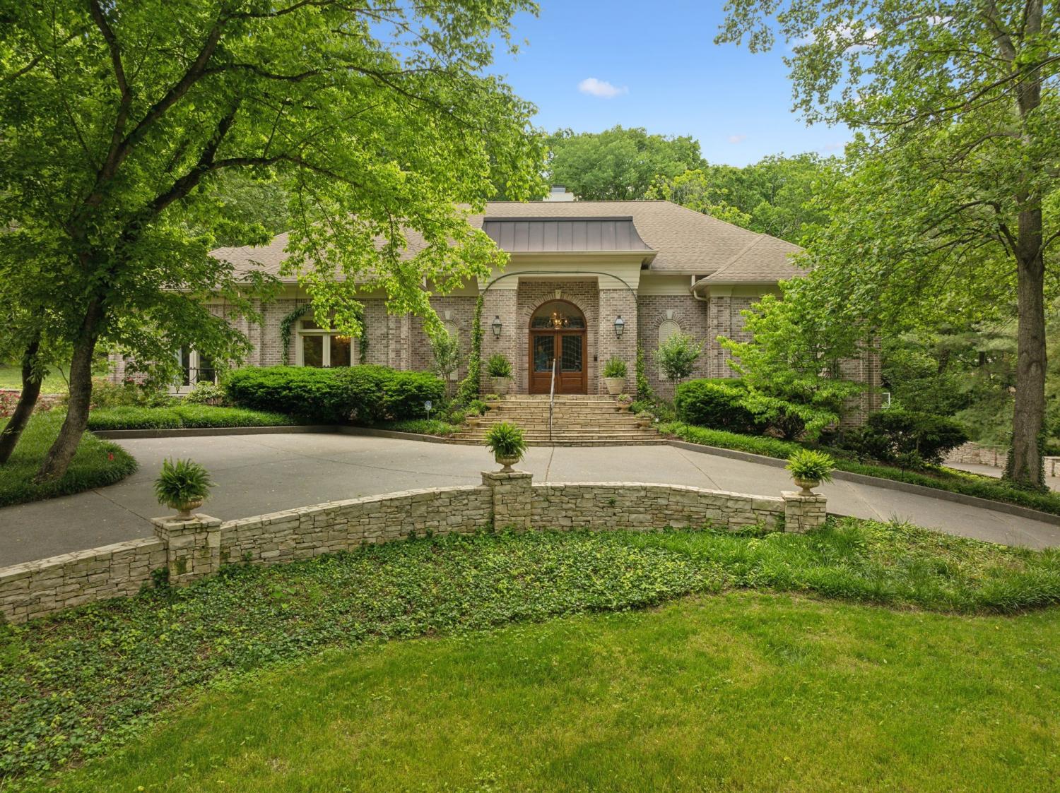 915-Calloway-Dr For Sale