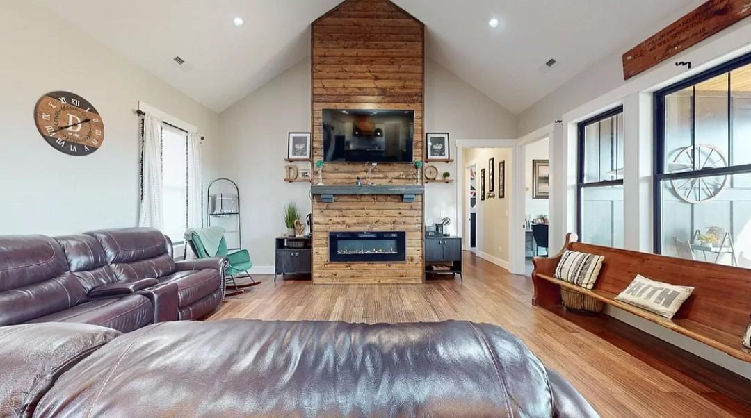 763-Thompson-Creek-Rd For Sale