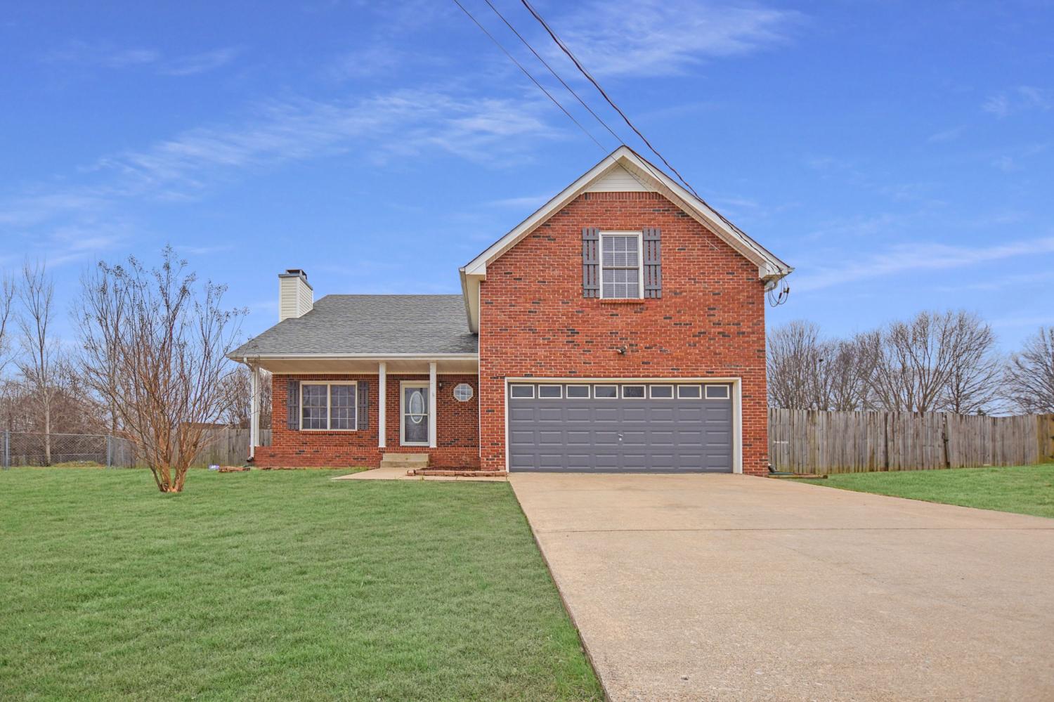 1135-Lamont-Ct For Sale