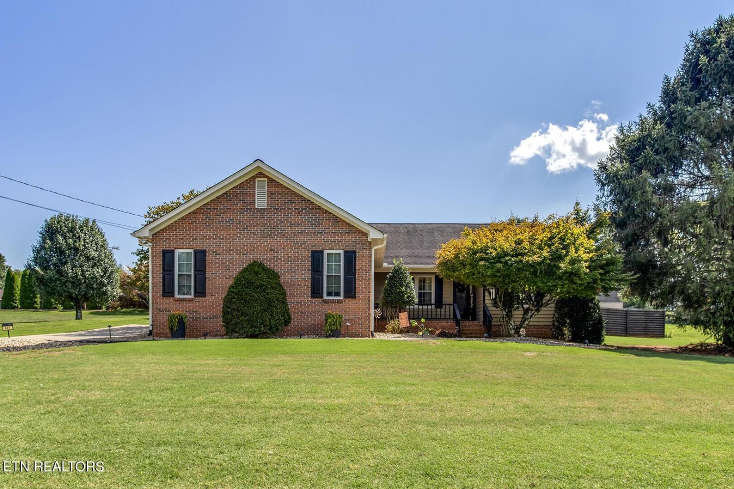 411-Dairy-Lane-Lane For Sale