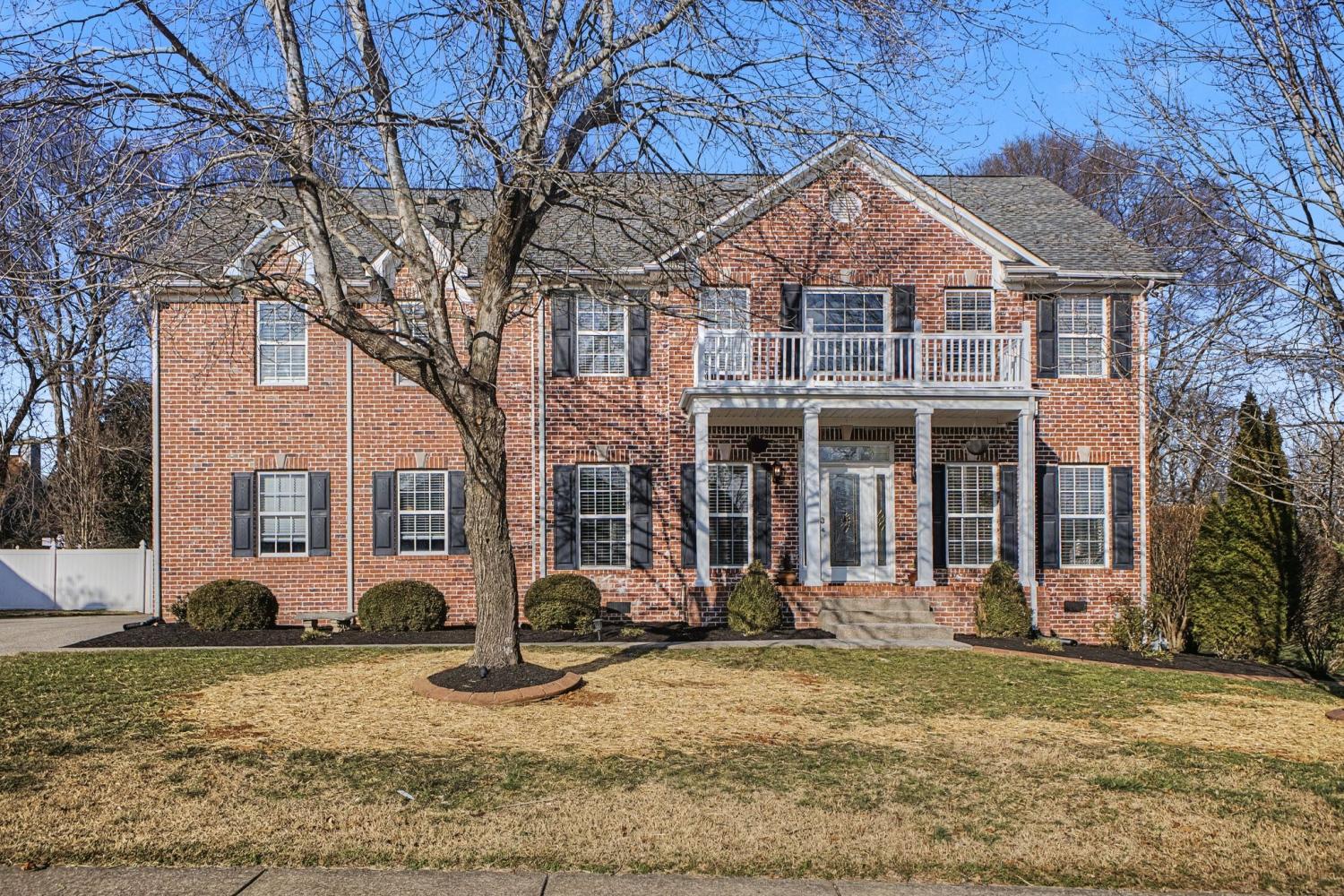 1060 Auldridge Dr, S TN 37174 For Sale - 