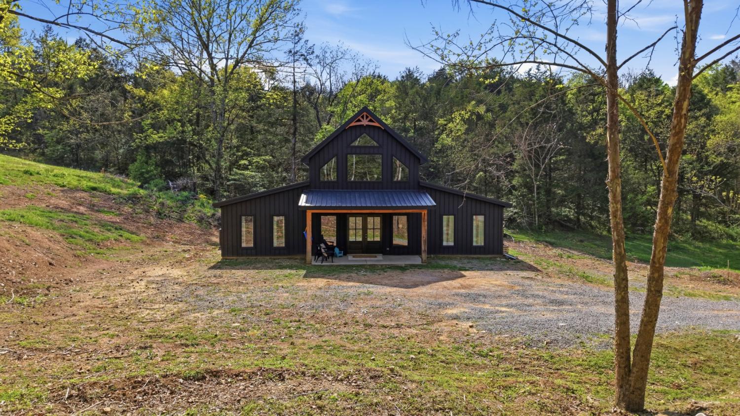 318-Robinson-Rd For Sale