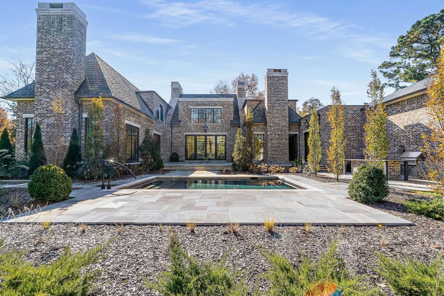 1206-Tyne-Blvd For Sale