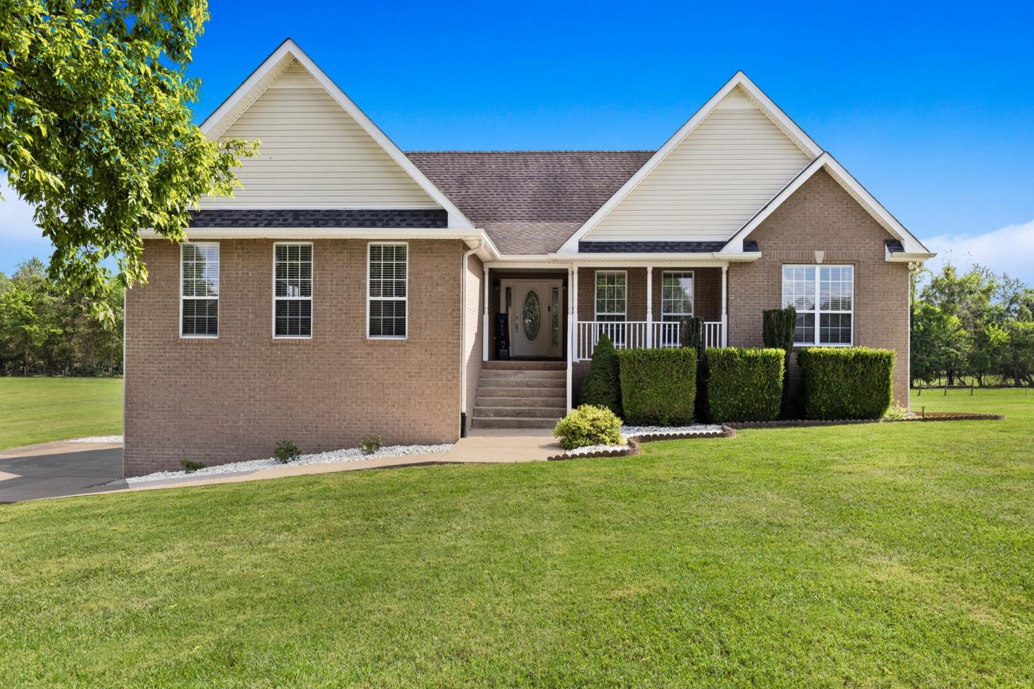 1014-Somerville-Dr For Sale
