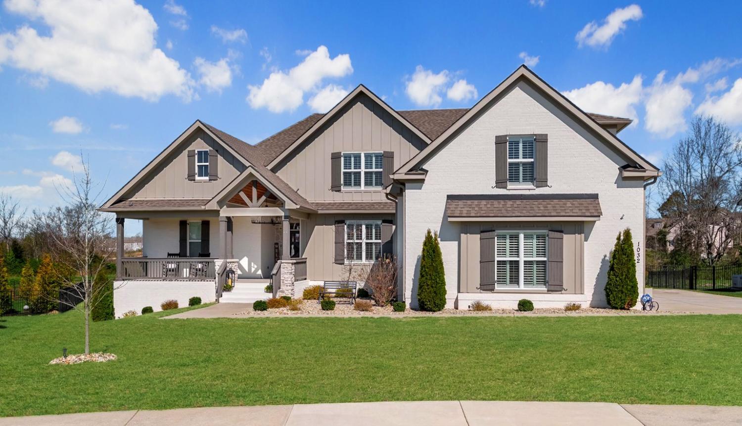 1032-Abbey-Road-Way For Sale