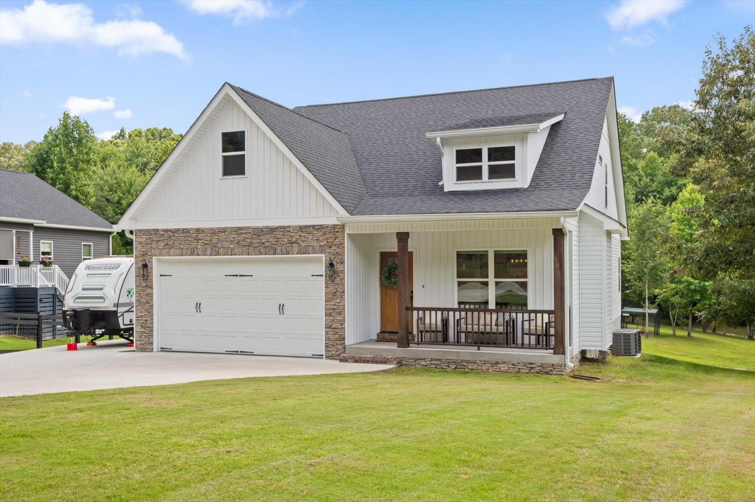 3767-Lee-Pike For Sale