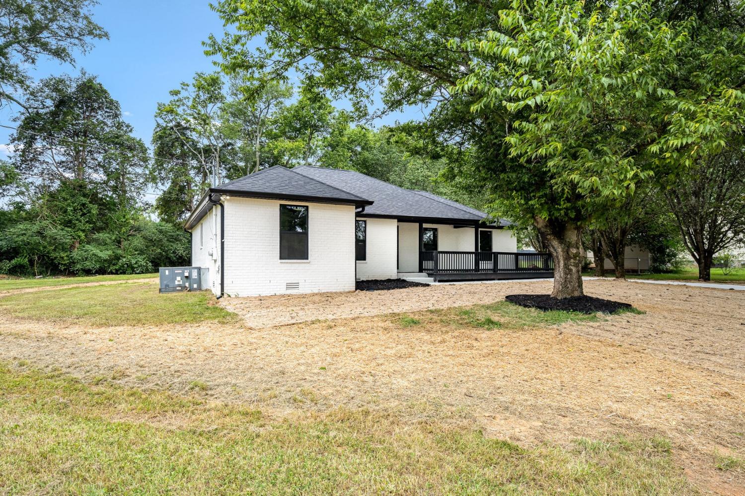 2712-Oak-Point-St For Sale